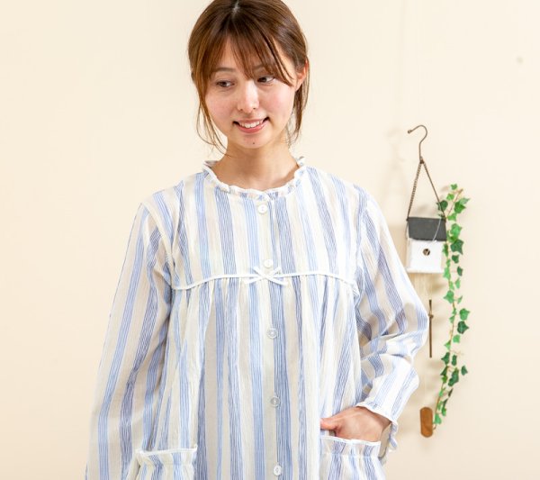 画像7: ワンピース  レディース 長袖 前開き サラッとして涼しく肌にやさしい綿100％楊柳ストライプ　盛夏向き ナイトウェア　ルームウェア　ネグリジェ　パジャマ　入院準備　マタニティパジャマに最適 (7)