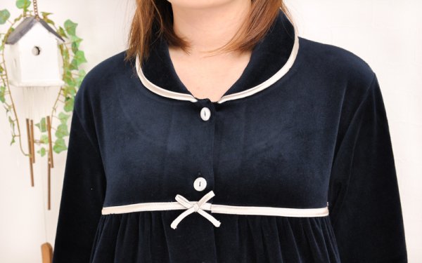 画像6: 光沢感があり滑らかな素材　綿ベロア地全開きパジャマ/長袖・長パンツ【長袖・長パンツ】【冬向き素材】 (6)