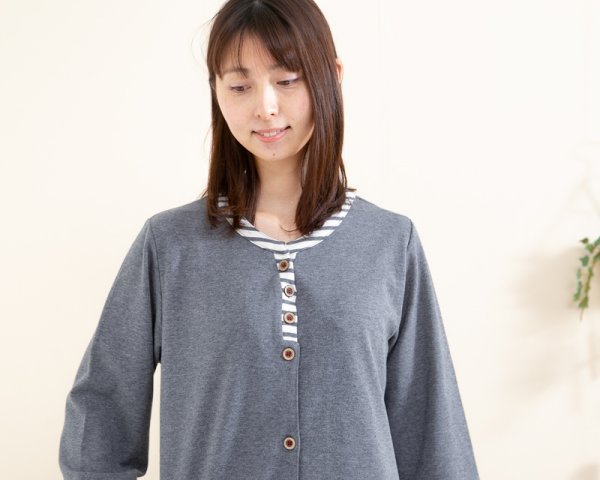 画像11: 綿100％やや厚めなニット地ボーダー切り替え　長袖 前開き ワンピース レディース【春・秋向き商品】 (11)