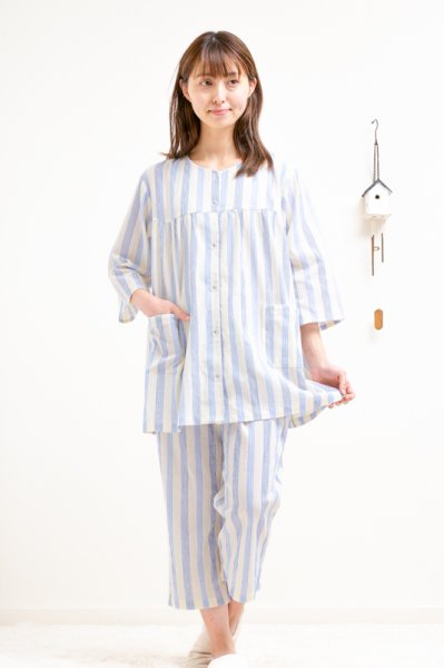 画像4: パジャマ レディース 夏 　肌にやさしい綿100％　前開き7分袖8分パンツ　薄い楊柳ストライプ生地　初夏・盛夏向き　ルームウェア　S/M/L/LL/3L/4L/5L (4)