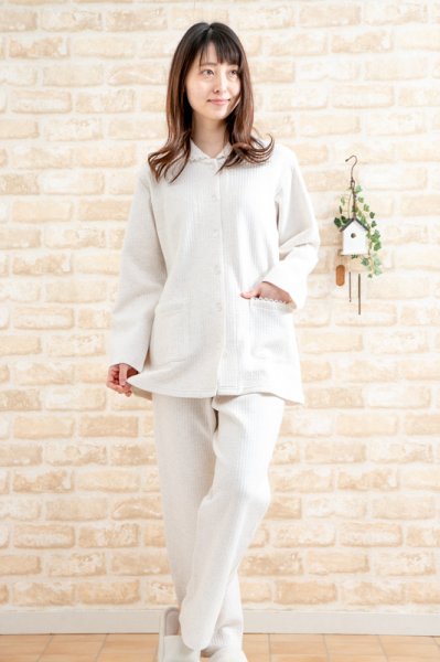 画像2: パジャマ レディース 長袖 前開き 冬 あたたかく肌にやさしい綿100％中わたニットキルト地 ナイトウェア ルームウェア 入院準備 S/M/L/LL/3L/4L (2)