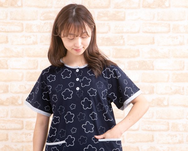 画像3: 肌にやさしい綿100％ パジャマレディース 夏 半袖 8分パンツ かぶり やや薄い天竺ニット地ラインフラワー ナイトウェア ルームウェア 部屋着 S/M/L/LL/3L (3)