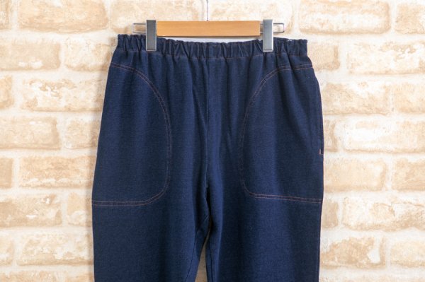 画像5: 綿100％デニムニット裏毛　ルームパンツ　やや厚めのインディゴ調ニット生地になります　ウエストはゴムタイプです　パンツ丈SサイズのM・Lサイズあり SM/SL/M/L/LL/3L (5)