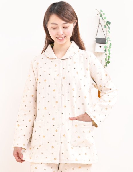 画像2: 肌にやさしい綿100％中わたニットキルト地結晶柄　前開きパジャマ レディース 長袖 ナイトウェア　ルームウェア　冬向き商品　S/M/L/LL/3L 入院準備　クリスマスギフト (2)