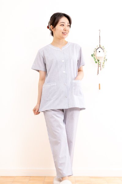 画像4: 肌に優しい綿100％サラッとした肌触りのリップル加工ストライプ パジャマ レディース 夏 前開き 半袖 八分パンツ 母の日 入院準備 S/M/L/LL/3L/4L (4)