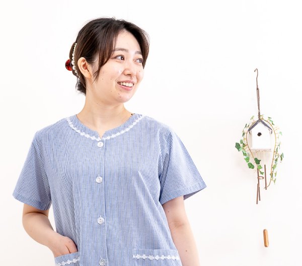 画像5: 肌に優しい綿100％サラッとした肌触りのリップル加工ストライプ パジャマ レディース 夏 前開き 半袖 八分パンツ 母の日 入院準備 S/M/L/LL/3L/4L (5)