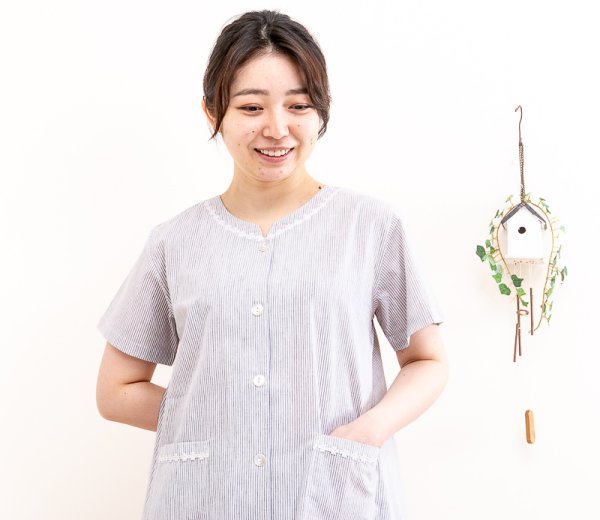 画像6: 肌に優しい綿100％サラッとした肌触りのリップル加工ストライプ パジャマ レディース 夏 前開き 半袖 八分パンツ 母の日 入院準備 S/M/L/LL/3L/4L (6)