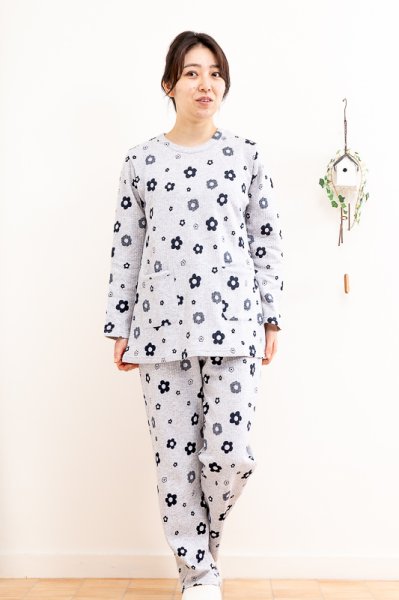 画像2: パジャマ レディース 冬 綿100％ 中わたニットキルト地 レトロフラワー長袖 かぶり ナイトウェア ルームウェア M/L (2)