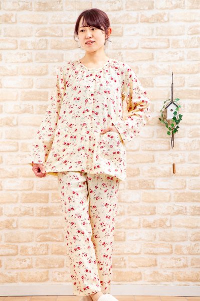 画像4: パジャマ レディース 綿100％肌にやさしいダブルガーゼ  前開き 長袖  バラ柄 ナイトウェア ルームウェア 入院準備 母の日 敬老の日 S/M/L/LL/3L (4)