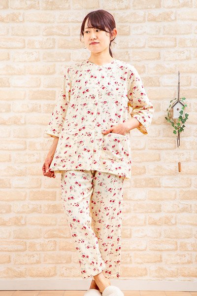 画像3: 綿100％ガーゼ パジャマ レディース 七分袖九分パンツ 前開き 肌に優しい綿100％ダブルガーゼ地を使用 ナイトウェア 入院準備 母の日 敬老の日S/M/L/LL/3L　 (3)