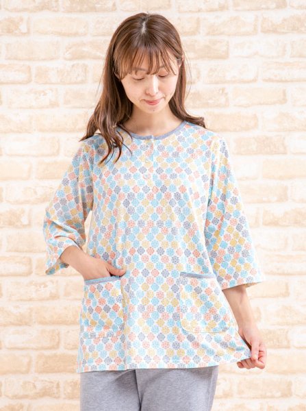 画像1: 母の日　肌にやさしい綿100％　パジャマ　レディース　七分袖　かぶりタイプ　やや薄い天竺ニットカラーフラワー　春 初夏向き　Sサイズ　LLサイズあり　 (1)