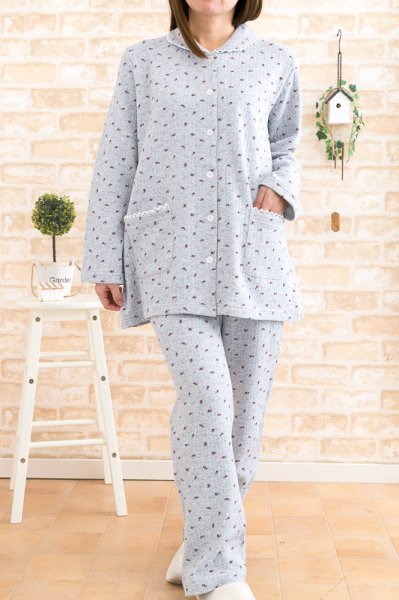 画像4: あたたかく肌にやさしい綿100％中わたニットキルト地 前開きパジャマ レディース 冬長袖  小花 冬向き商品 入院準備 ナイトウェア 敬老の日 S/M/L/LL/3L/4L (4)