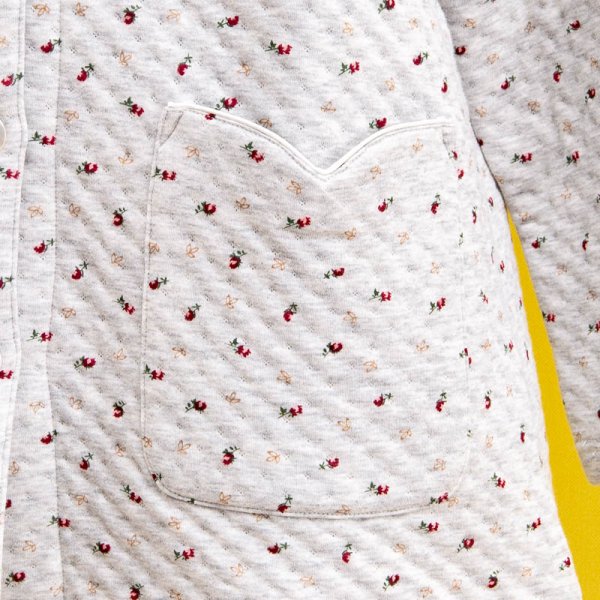 画像13: あたたかく肌にやさしい綿100％中わたニットキルト地 スタンドカラー前開きパジャマ レディース 冬長袖  小花 冬向き商品 入院準備 ナイトウェア 敬老の日 S/M/L/LL/3L/4L (13)